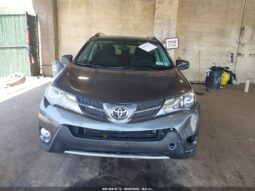 
										Toyota RAV4 Xle full									
