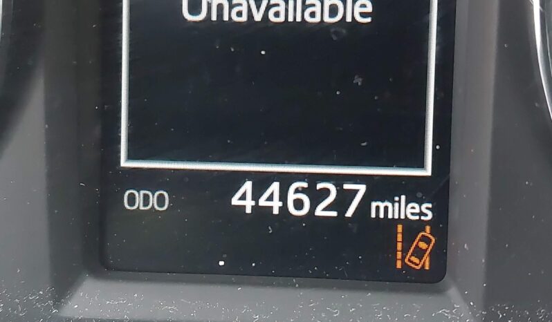 
								Toyota RAV4 Hybrid Xle full									