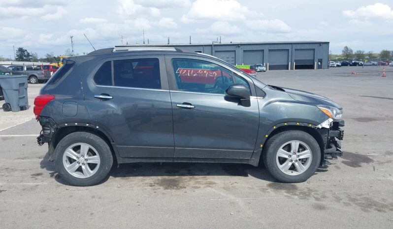 
								CHEVROLET TRAX full									