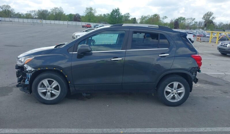 
								CHEVROLET TRAX full									