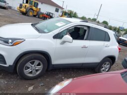 
										Chevrolet Trax full									