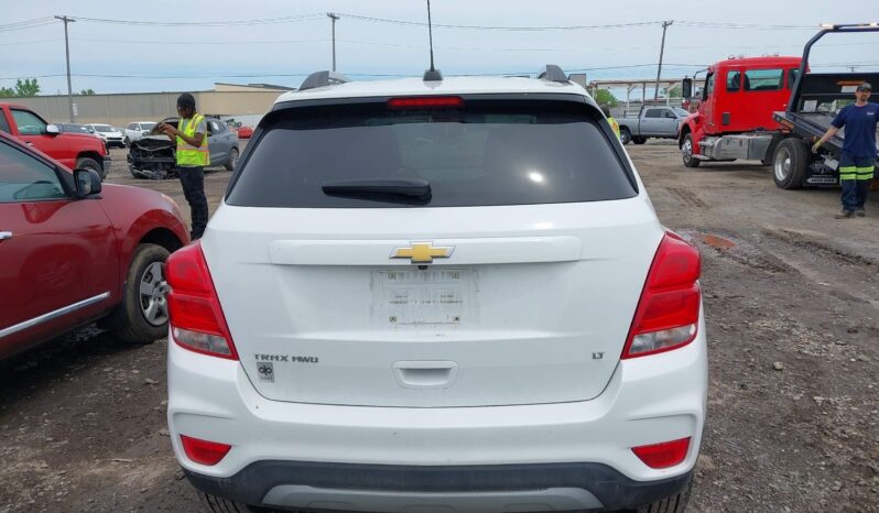 
								Chevrolet Trax full									