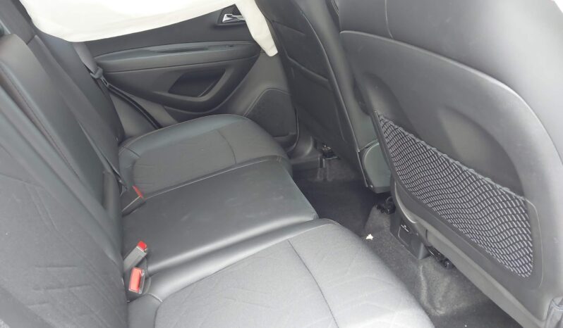 
								Chevrolet Trax full									