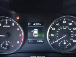 
										HYUNDAI ELANTRA GT full									
