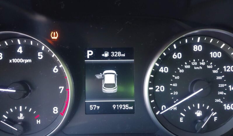 
								HYUNDAI ELANTRA GT full									
