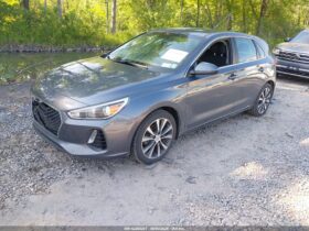 HYUNDAI ELANTRA GT
