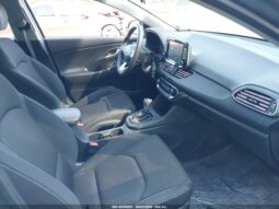 
										HYUNDAI ELANTRA GT full									