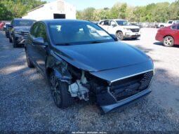 
										HYUNDAI ELANTRA GT full									