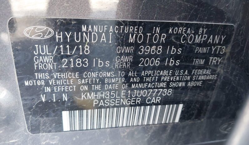 
								HYUNDAI ELANTRA GT full									