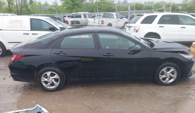 
								HYUNDAI ELANTRA full									