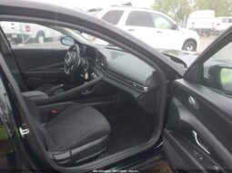 
										HYUNDAI ELANTRA full									