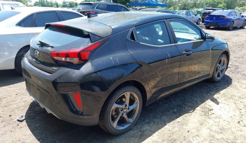 
								Hyundai Veloster full									