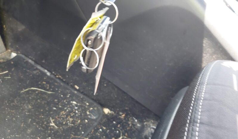 
								KIA Sportage full									