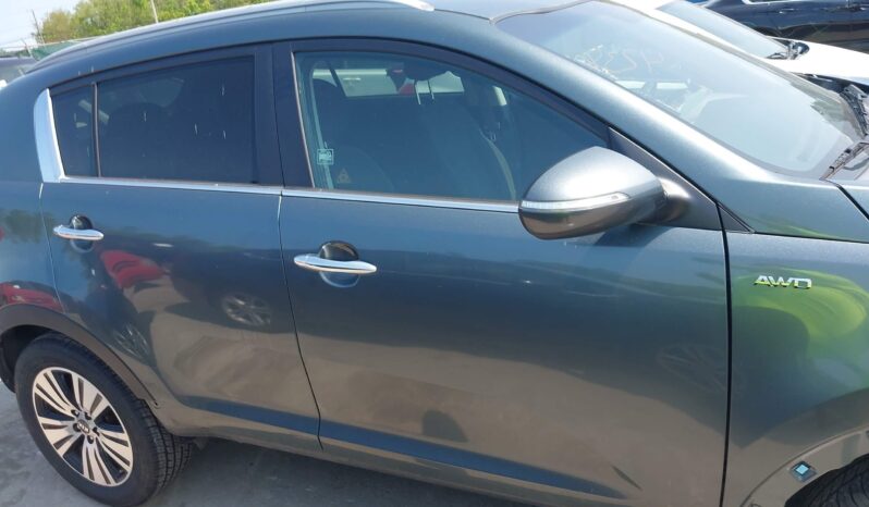 
								KIA Sportage full									