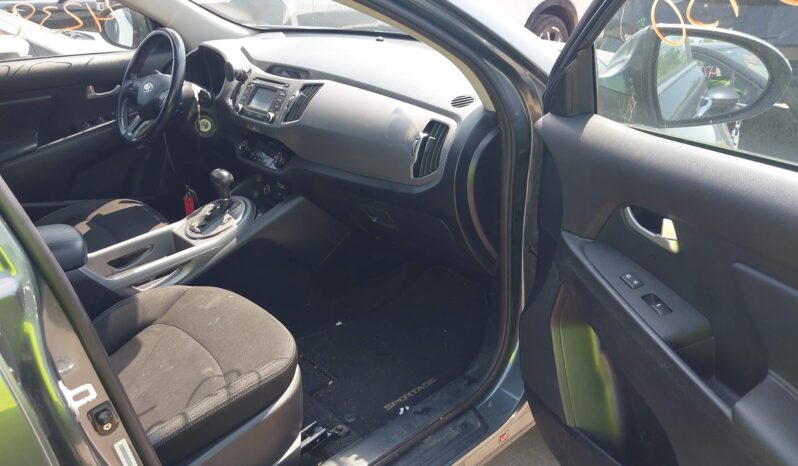 
								KIA Sportage full									
