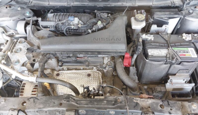 
								Nissan Rogue full									