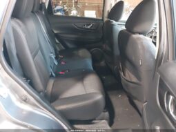 
										Nissan Rogue full									