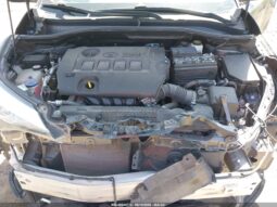 
										Toyota C-HR full									