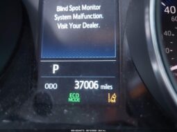 
										Toyota C-HR full									