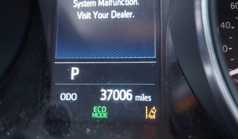 
								Toyota C-HR full									