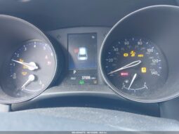 
										Toyota C-HR full									