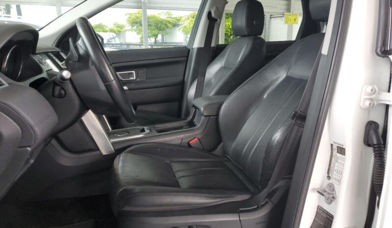 
								Land Rover Discovery full									