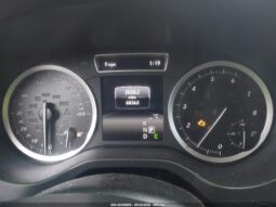 
										2017 Infiniti QX30 full									