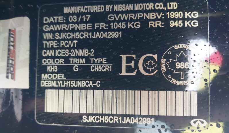 
								2017 Infiniti QX30 full									