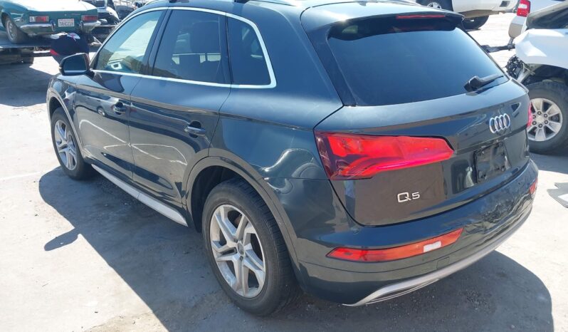
								AUDI Q5 full									