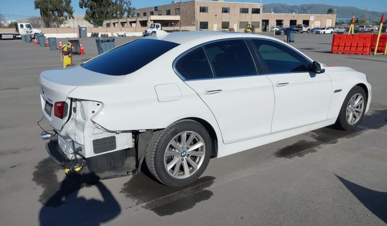 
								BMW 5 Series full									