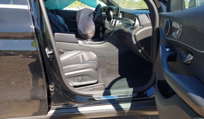 
								MERCEDES-BENZ GLC-300 full									