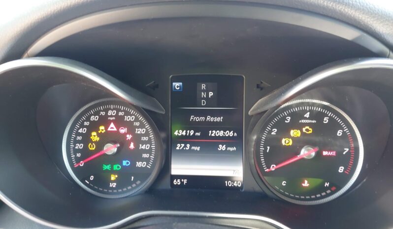 
								MERCEDES-BENZ GLC-300 full									