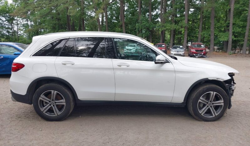 
								Mercedes-Benz GLC-Class full									