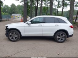 
										Mercedes-Benz GLC-Class full									