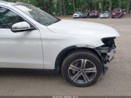 
										Mercedes-Benz GLC-Class full									