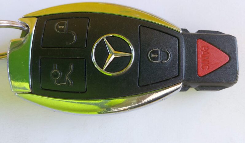 
								Mercedes-Benz GLA-Class full									