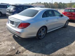 
										Mercedes-Benz E 300 full									