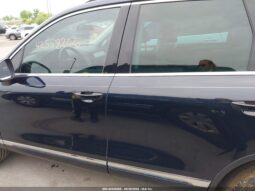 
										Volkswagen Touareg full									