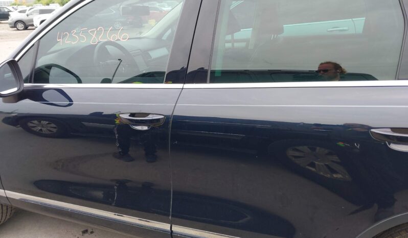 
								Volkswagen Touareg full									
