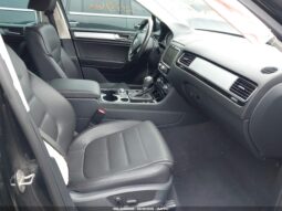 
										Volkswagen Touareg full									