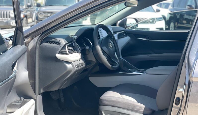 
								toyota camry full									