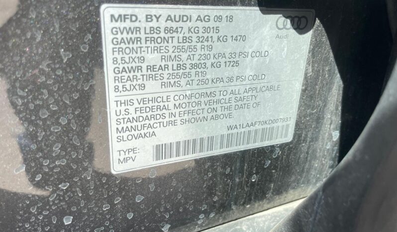 
								audi q7 full									