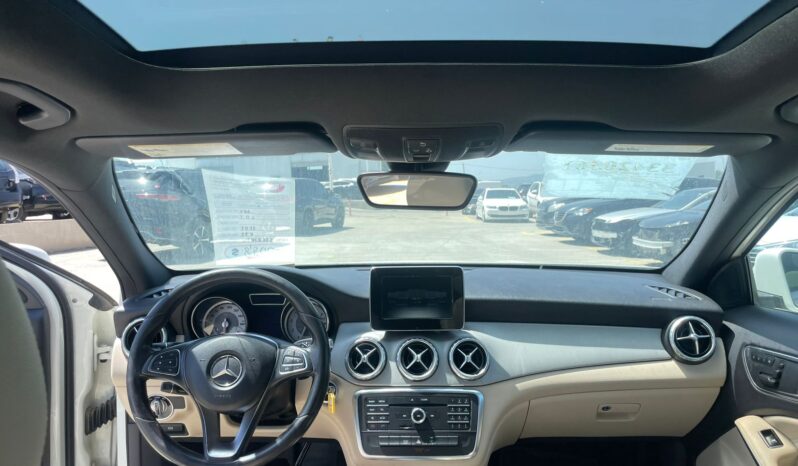 
								mercedes-benz gla full									