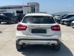 
										mercedes-benz gla full									