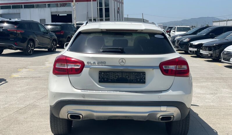 
								mercedes-benz gla full									