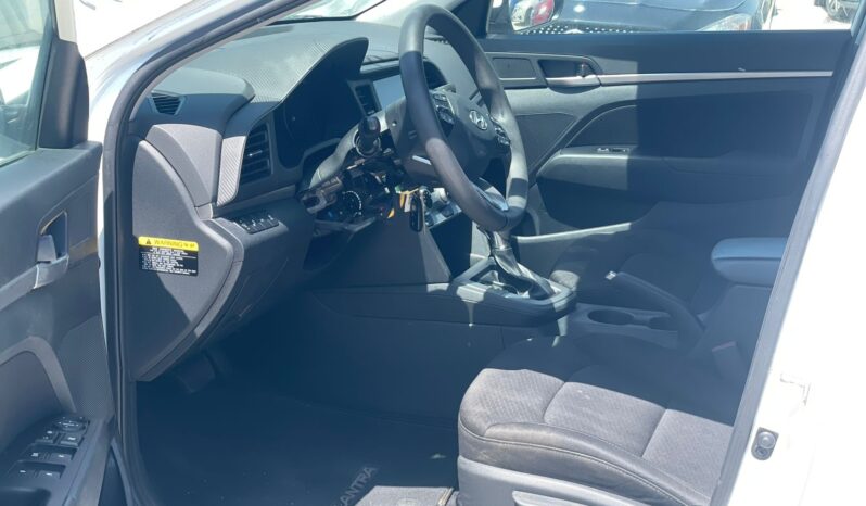 
								hyundai elantra full									