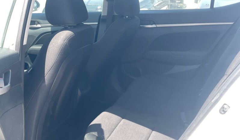
								hyundai elantra full									