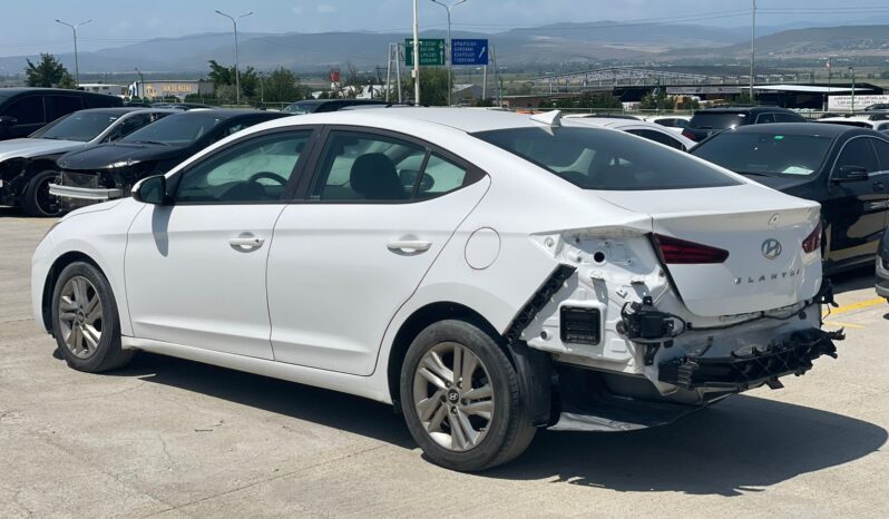 
								hyundai elantra full									