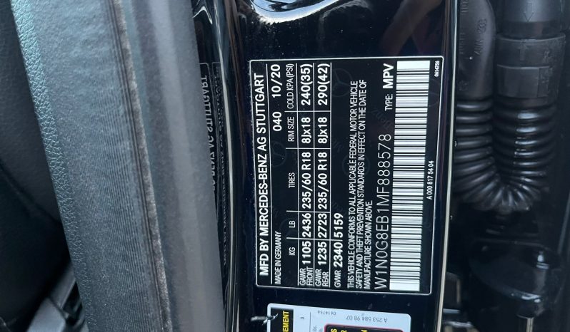 
								Mercedes-Benz GLC 300 full									