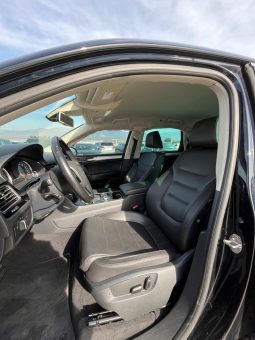 
										Volkswagen Touareg full									